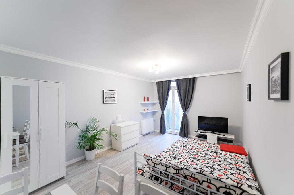 Apartament Grojecka Korotynskiego Apartment Warsaw Bilik gambar